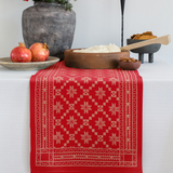 Attebladrose Red Table Runner