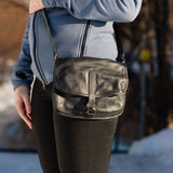 Slängväskan Medium Leather Handbag