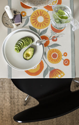 Solblomma Table Runner